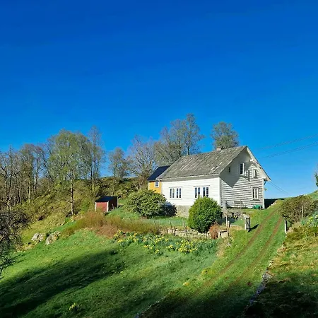 Feriehus Family By The Fjord In Tysnes